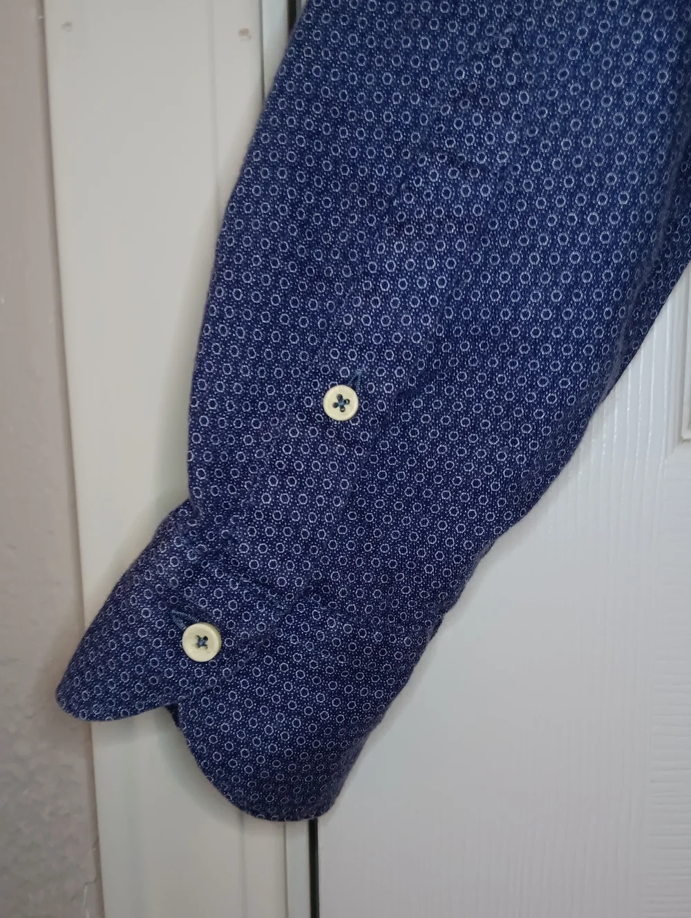 Xacus Long Sleeve Linen Button-Up Shirt - Picture 6 of 9